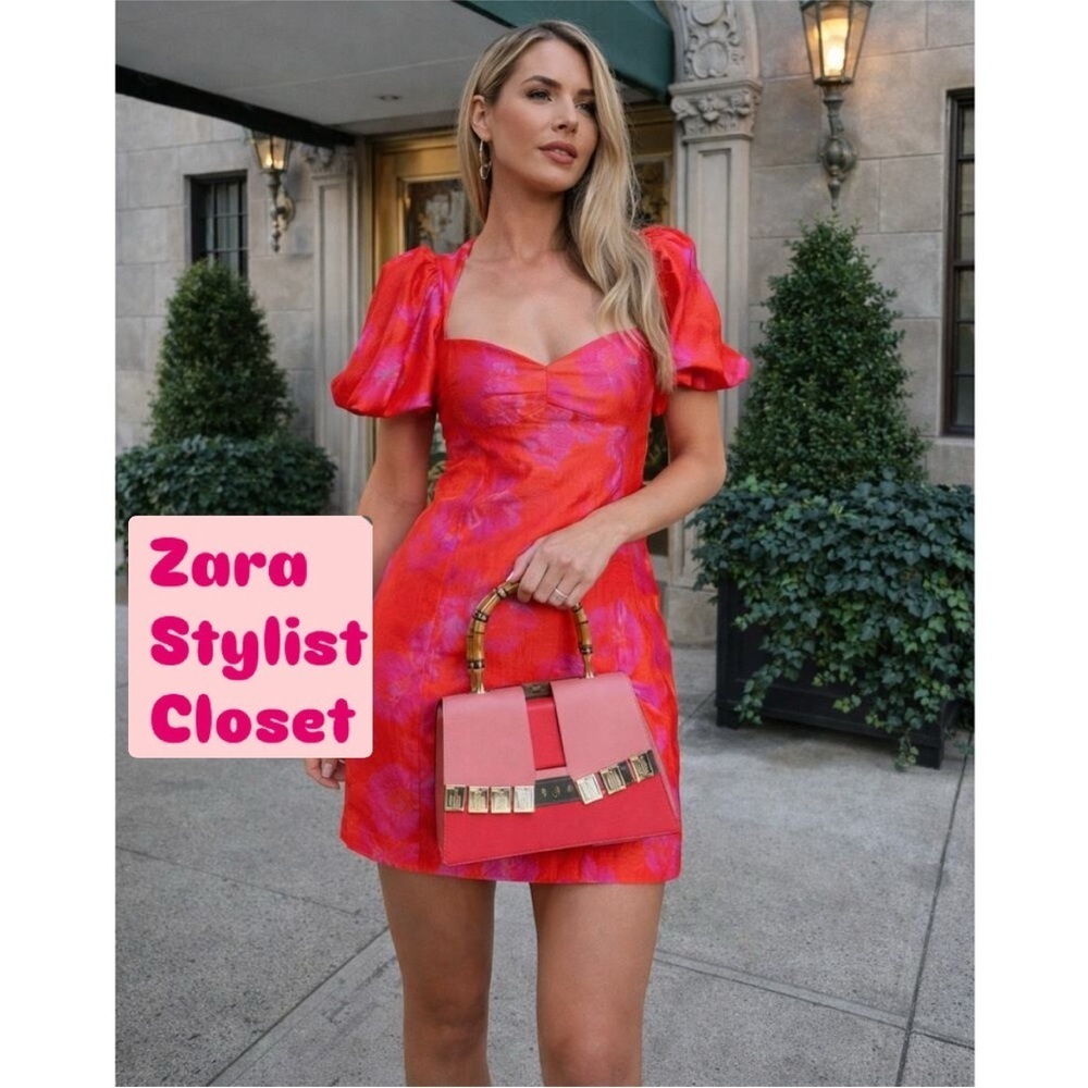 VIRAL NEW ZARA Jacquard SUMMER Puff Sleeves Dress XS
🚨NO DISCOUNT ON THIS DRESS